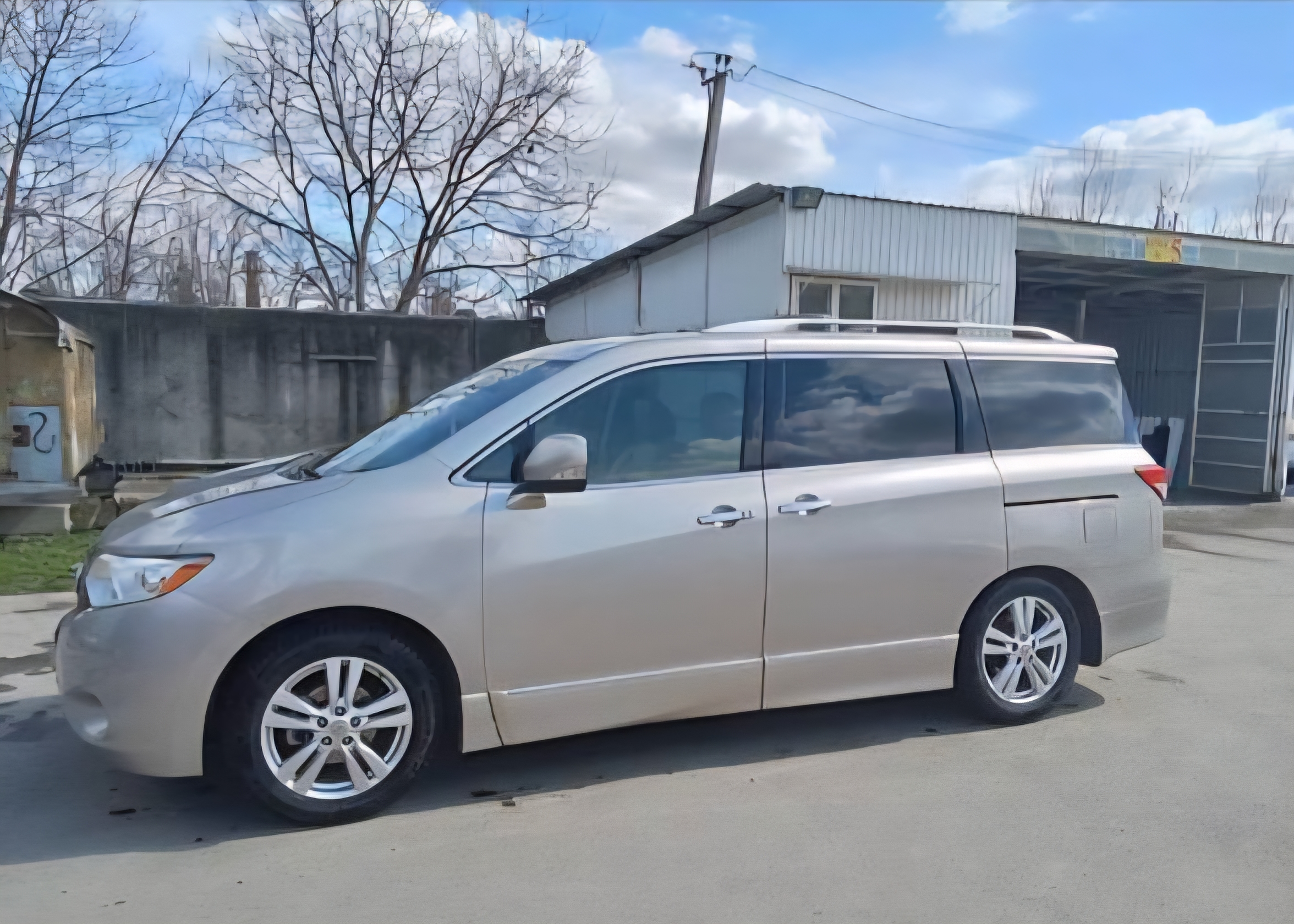 Nissan Quest